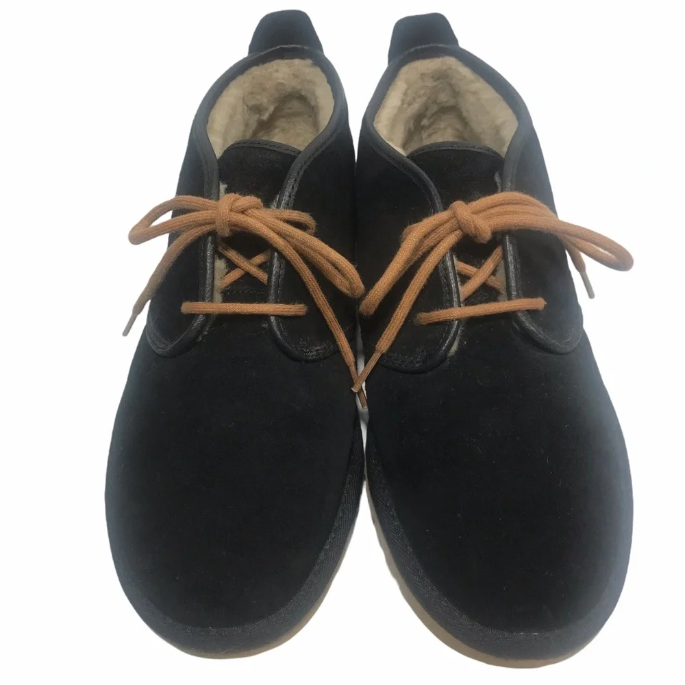 UGG Maksim Chukka Boots Black Suede Leather Wool Lined US 9